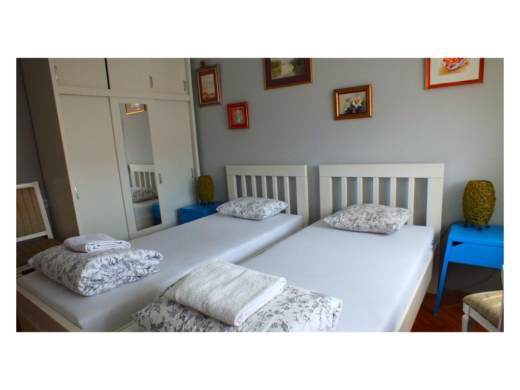 B&B Girasole โนวีซาด ห้อง รูปภาพ